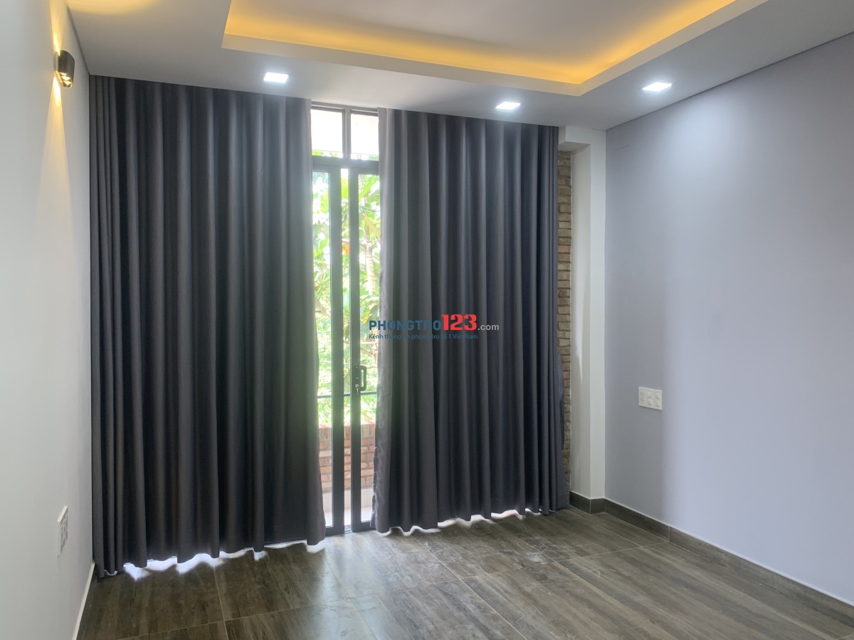 PHÒNG CHO THUÊ 30M² CÓ BAN CÔNG – ĐƯỜNG 20 SAU TRUNG TÂM THƯƠNG MẠI GIGAMALL THỦ ĐỨC