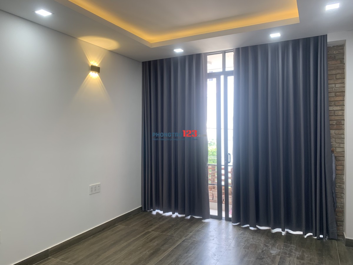PHÒNG CHO THUÊ 30M² CÓ BAN CÔNG – ĐƯỜNG 20 SAU TRUNG TÂM THƯƠNG MẠI GIGAMALL THỦ ĐỨC