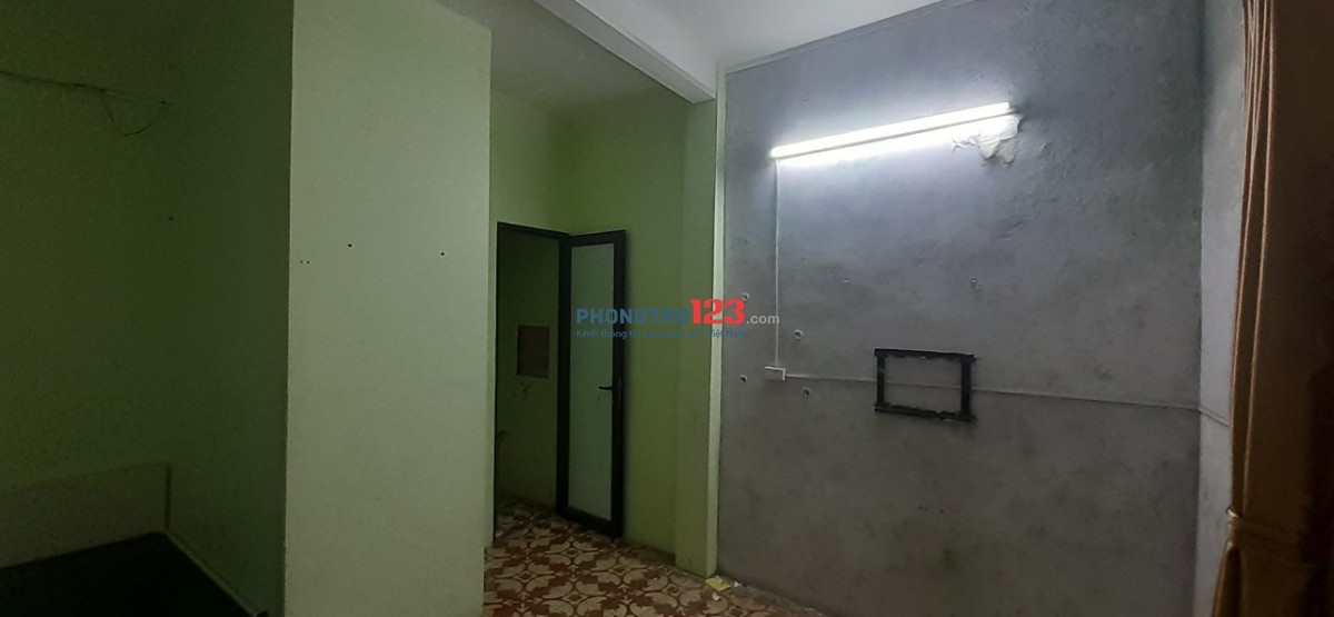 Cho thuê nhà 3 tầng 78m2 ở ngõ 285 Đội cấn, ba đình hà nội