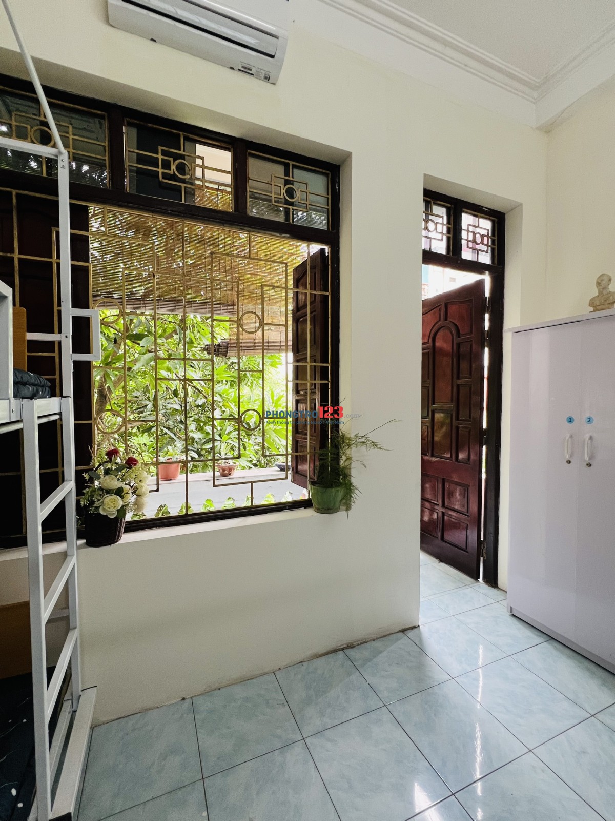 Homestay 238 Hoàng Quốc Việt đi bộ ĐH Điện Lực