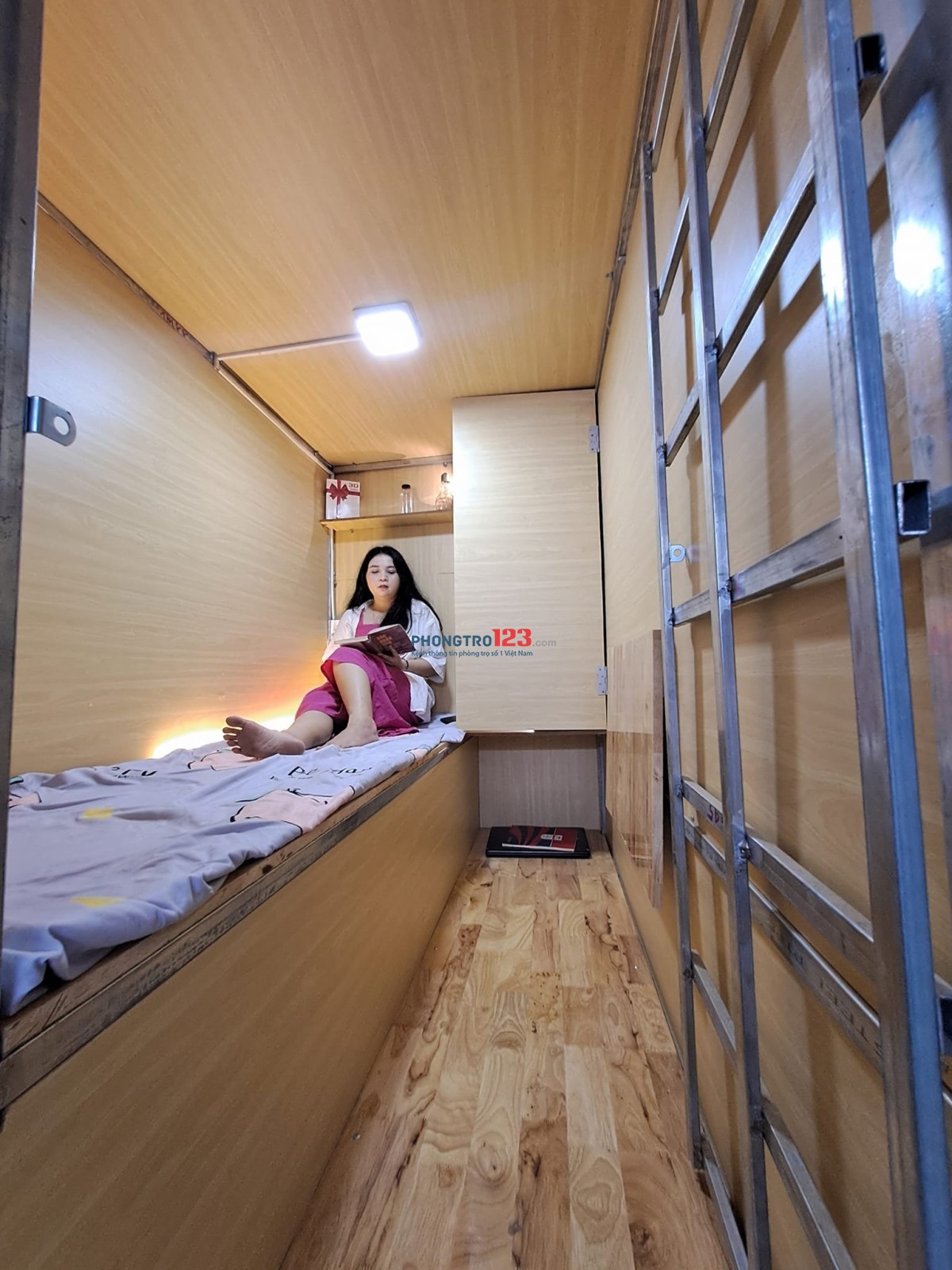 Sleepbox Xô Viết Nghệ Tĩnh Bình Thạnh, giá 1tr8 gần ĐH Hutech