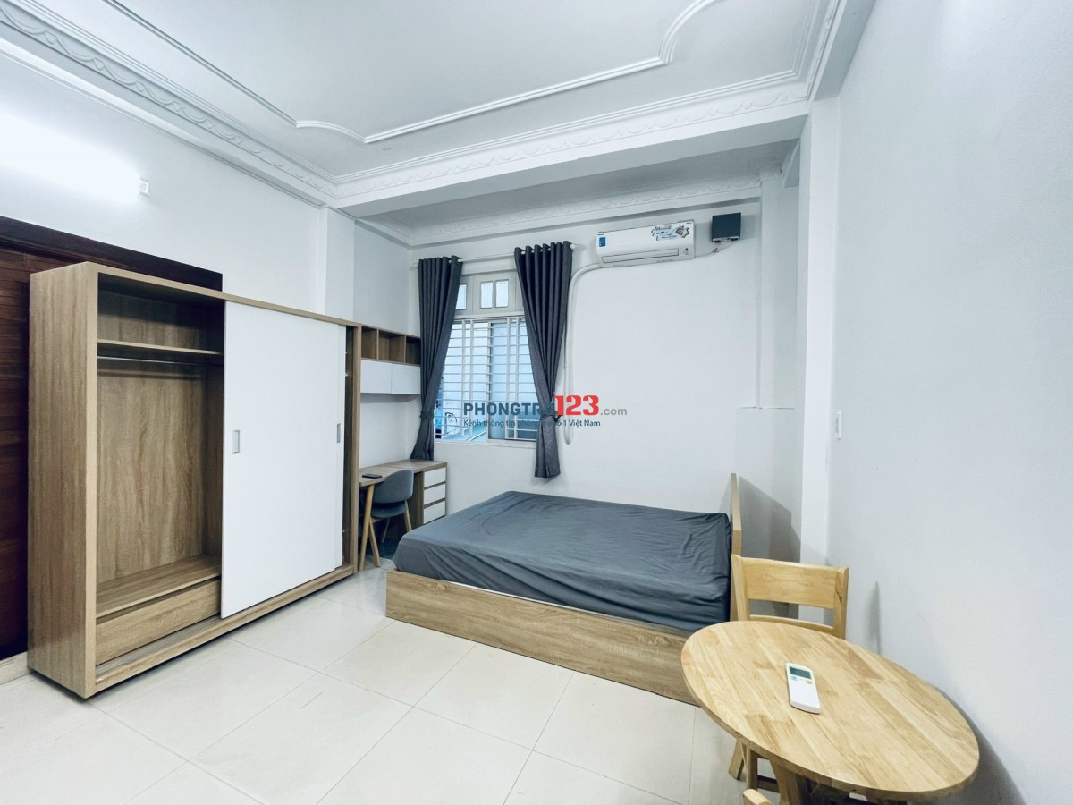 Căn Studio 38m2 FULL nội thất sang trọng, có cửa sổ - Di chuyển thuận tiện Q1,Q3