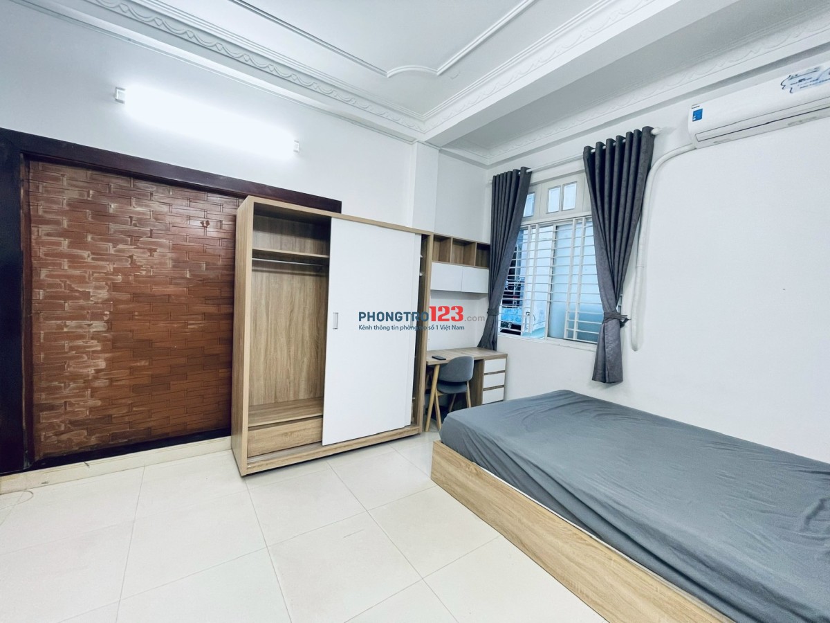 Căn Studio 38m2 FULL nội thất sang trọng, có cửa sổ - Di chuyển thuận tiện Q1,Q3