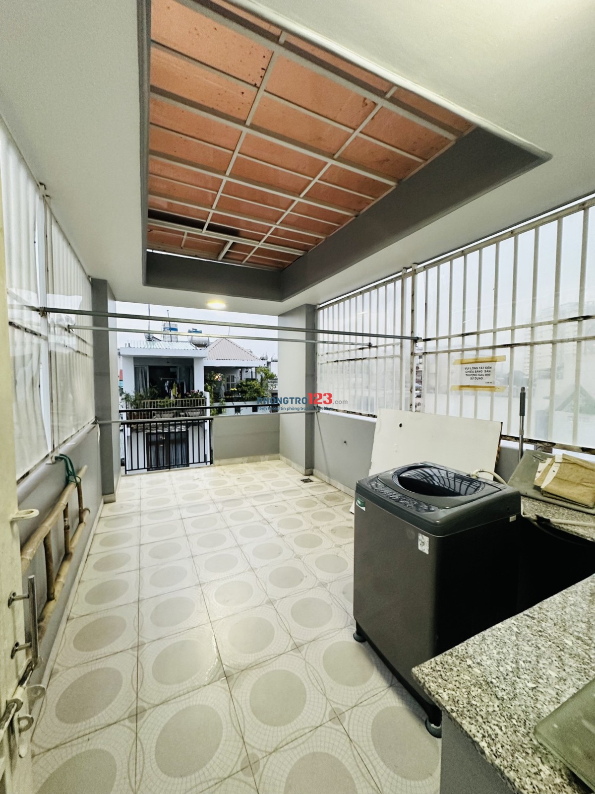 Cho Thuê Phòng Q Bình Thạnh.fuff nội thất cao cấp.mới keng 100% tolet riêng ban công.4tr3