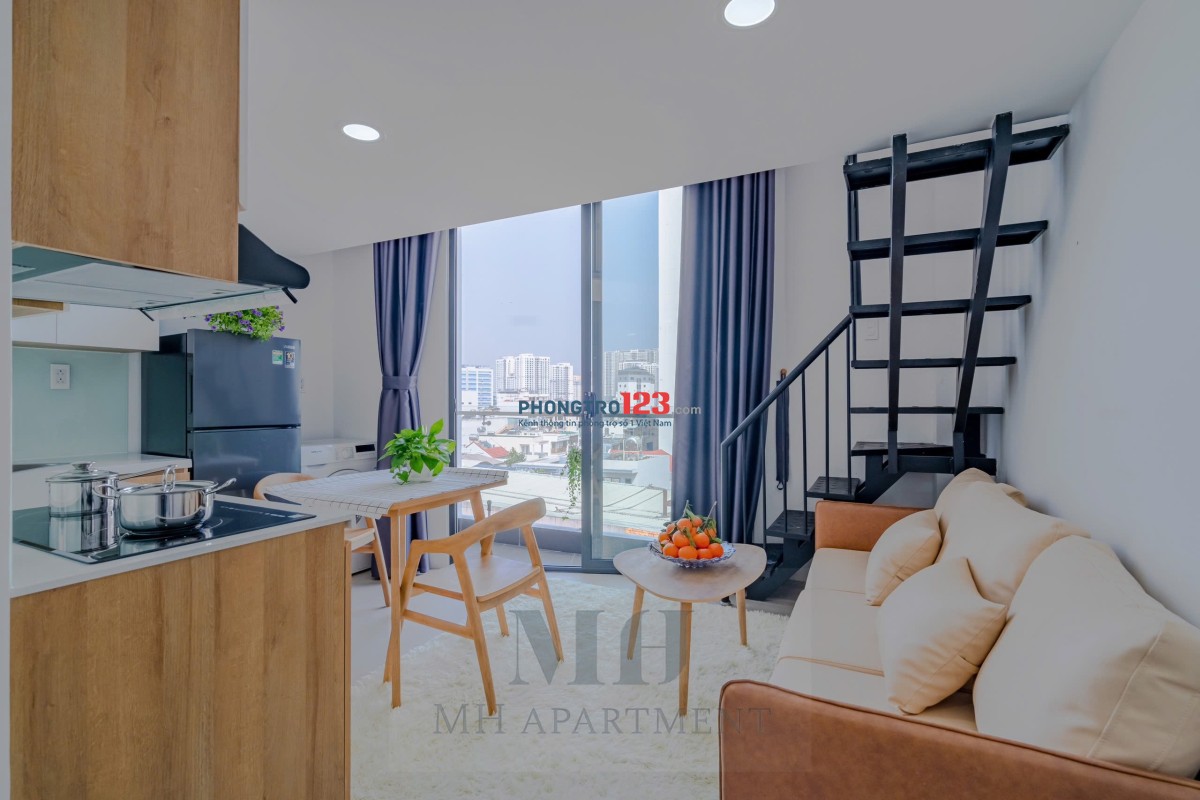 Cho thuê Duplex LUXURY ban công Trần Xuân Soạn Q7, gần cầu Kênh Tẻ qua Q4