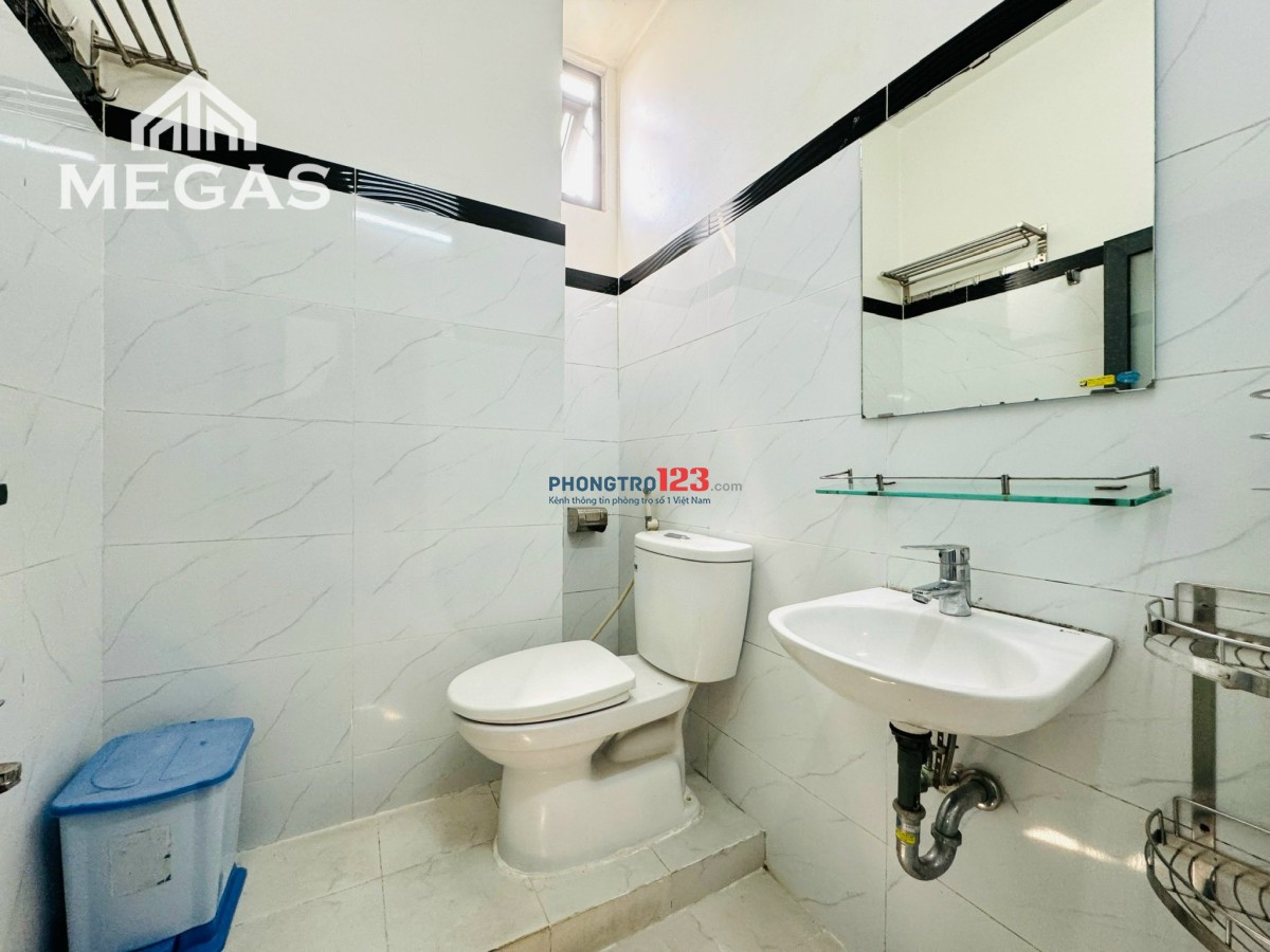 DUPLEX FULL NỘI THẤT - CỬA SỔ GẦN CVPM QUANG TRUNG