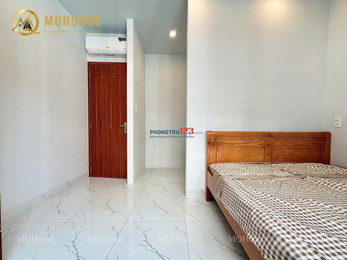 Cho Thuê Căn Hộ Cao Cấp, Full Nội thất Gần Ngã Tư Bốn Xã