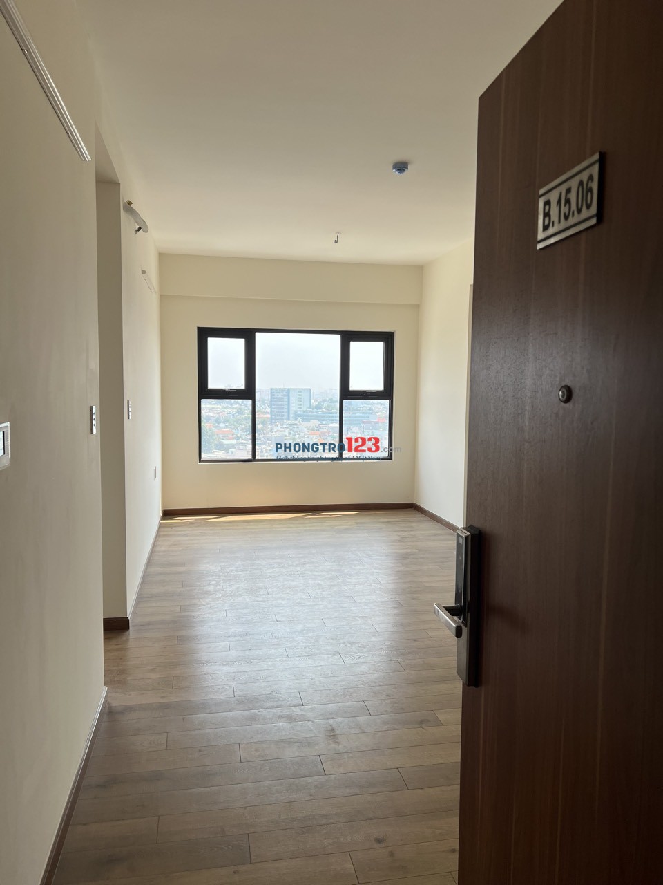 chính chủ cho thuê căn hộ flora novia 2pn 2wc 60m2 căn góc gió cực mát chỉ 8t5 bao ntcb