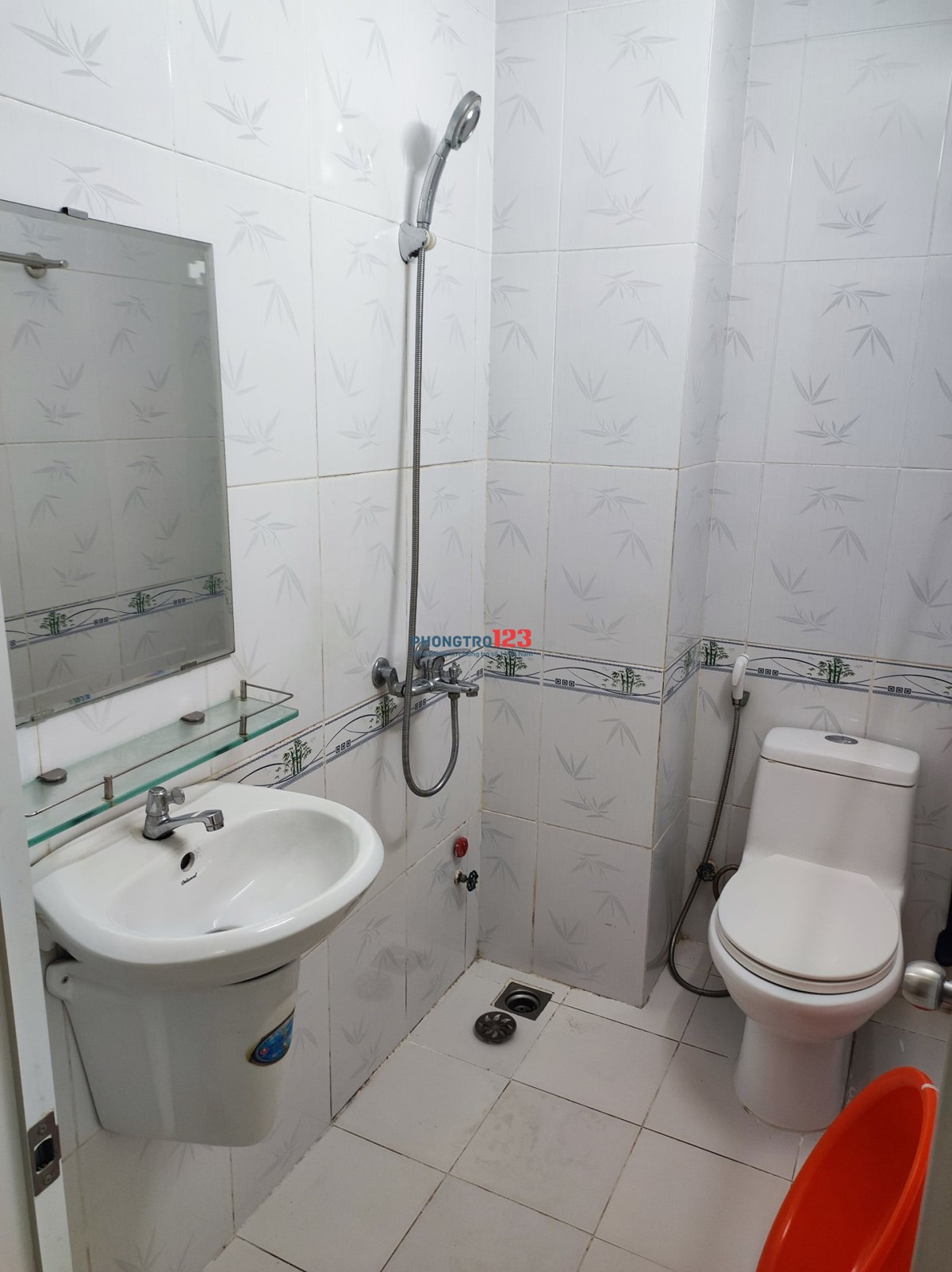 Phòng trọ máy lạnh đường Lý Thường Kiệt Q10, đối diện SVĐ Phú Thọ