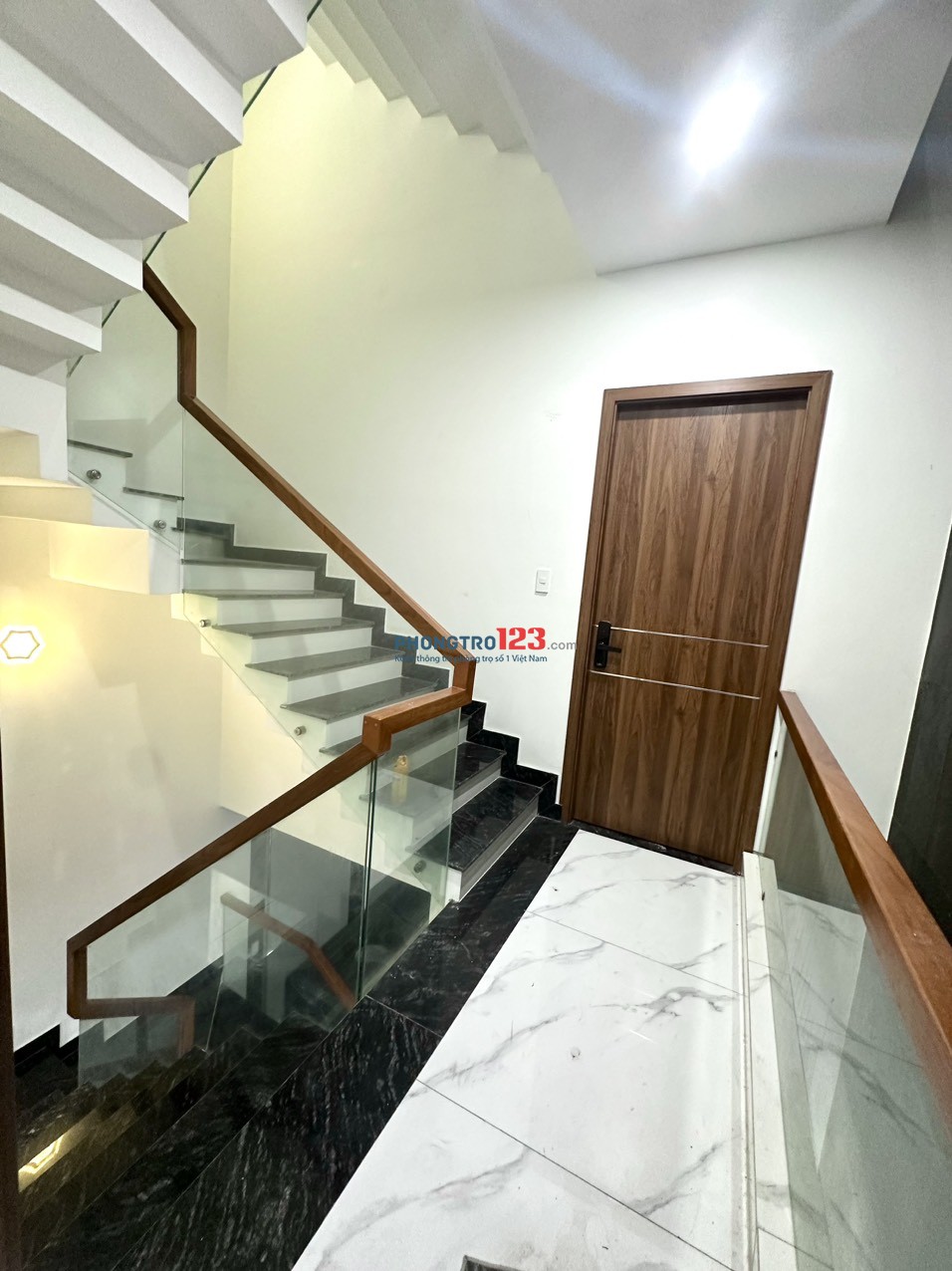 Căn Studio Tách Bếp Bancong Đón Gió Ánh Sáng - Tân Bình