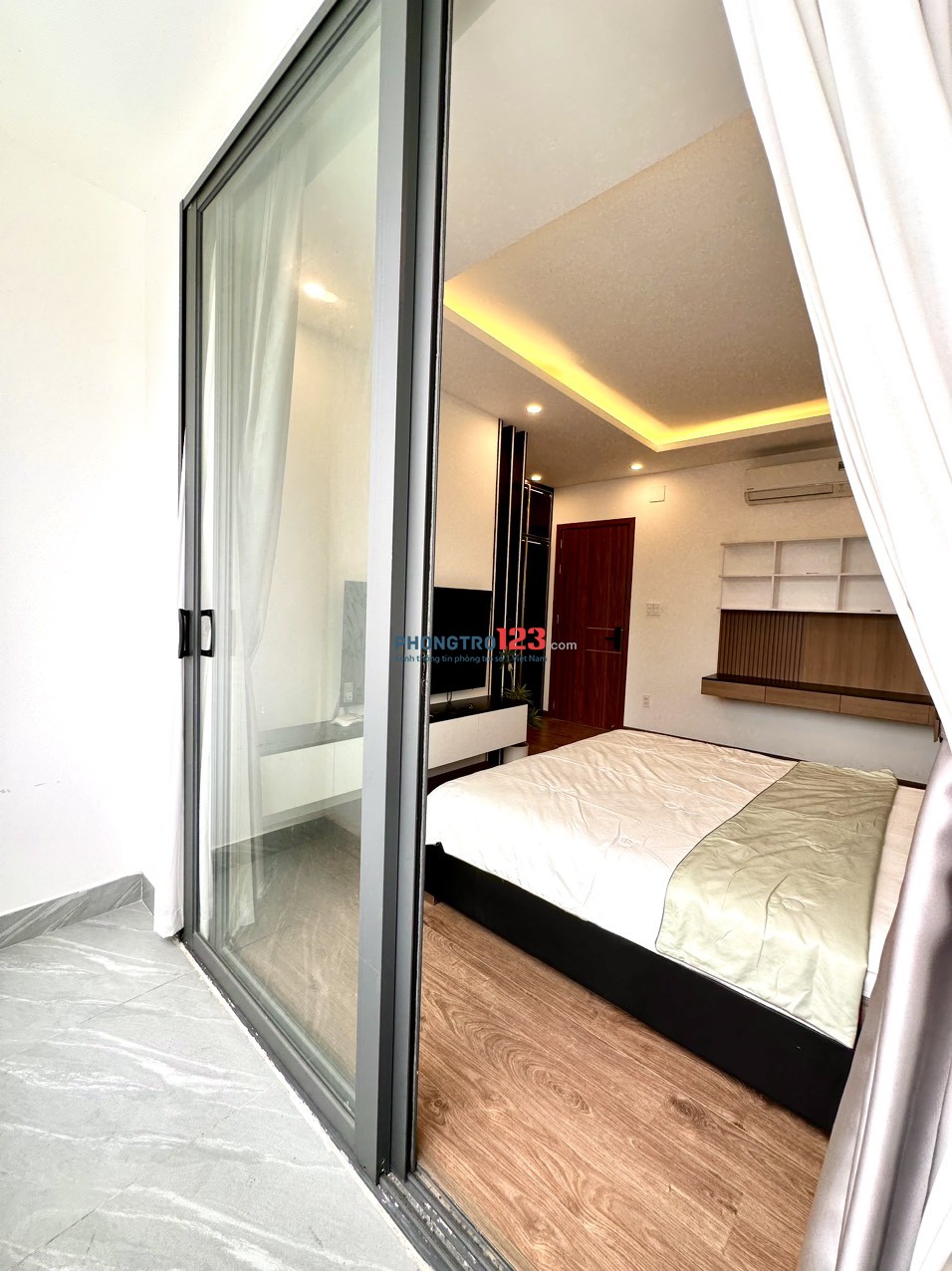Căn Studio Tách Bếp Bancong Đón Gió Ánh Sáng - Tân Bình