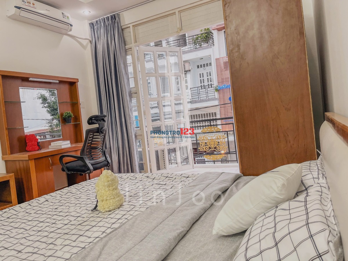 Cho thuê căn Studio ban công Full NT Cạnh đường LVB và NTT Sạch Sẽ Thoáng Mát