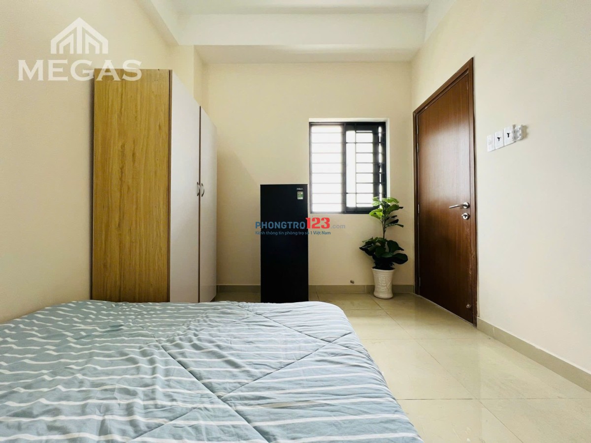 Studio ban công - máy lạnh - tủ lạnh - nệm - 28m2 an ninh đảm bảo