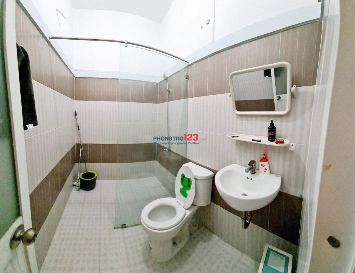 Tìm nữ ở ghép chung cư H2 Vĩnh Khánh, Q4