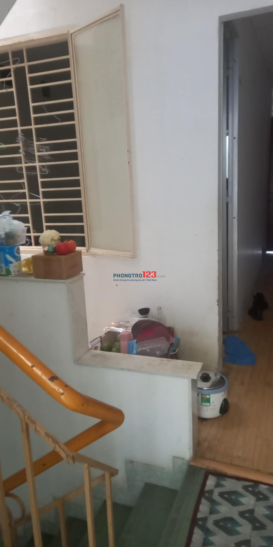 Tuyển gấp 2 bạn nữ ở ghép dễ thương hiền lành 1.5tr 1 bạn để share bớt tiền phòng. Lh 0966811375
