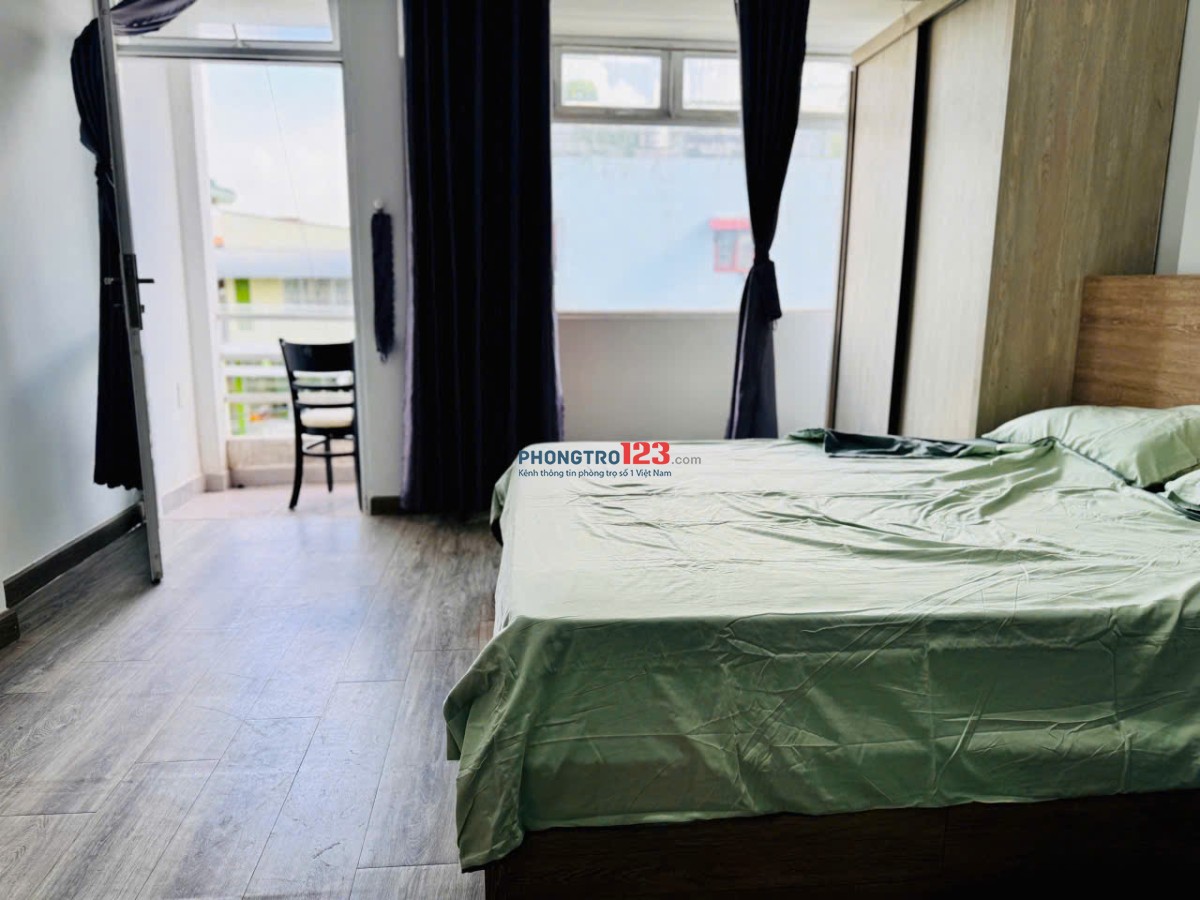 Cho thuê studio Quận 10 có ban công full nội thất mới 100%