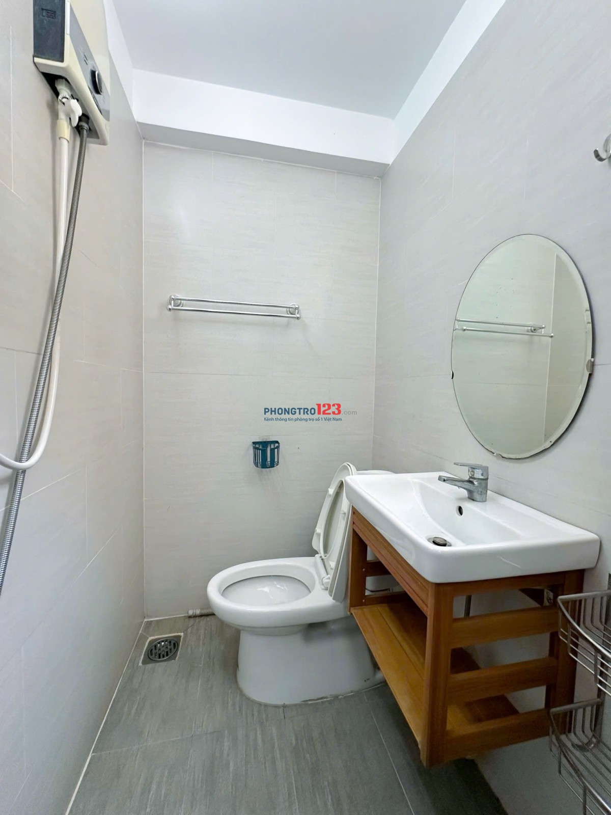 Penthouse có sân vườn siêu rộng 70m2 cho thuê