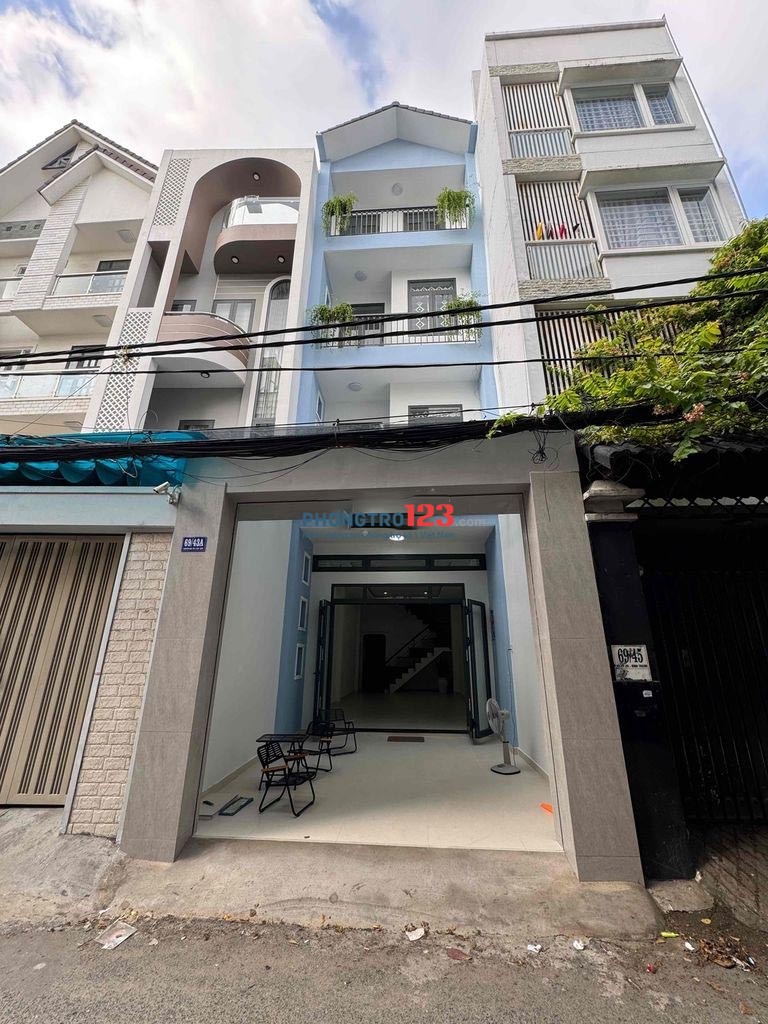 Cho thuê nhà hẻm 69 Nguyễn Gia Trí, Bình Thạnh, DTSD 360m², 1 trệt 4 lầu, giá 45 triệu/tháng