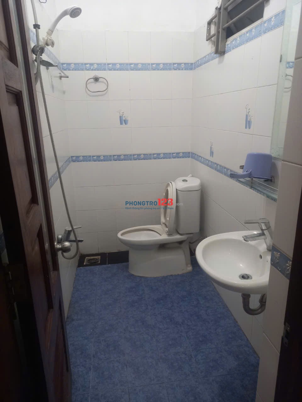 Chung cư Miếu Nổi 5 tầng ( thang bộ), P3, Bình Thạnh: 80m2, 3p, 2wc, 10tr - NT