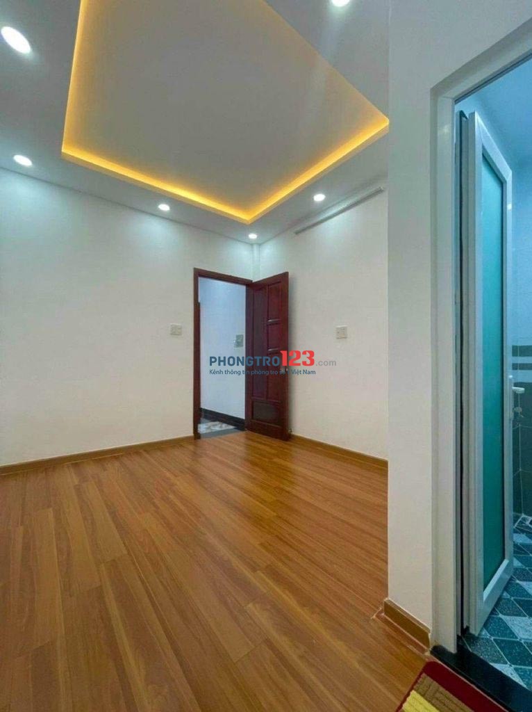 Cho thuê nhà HXH Phan Đăng Lưu, Phú Nhuận, DT 90m2, 1 trệt 3 lầu, giá 22 triệu/tháng