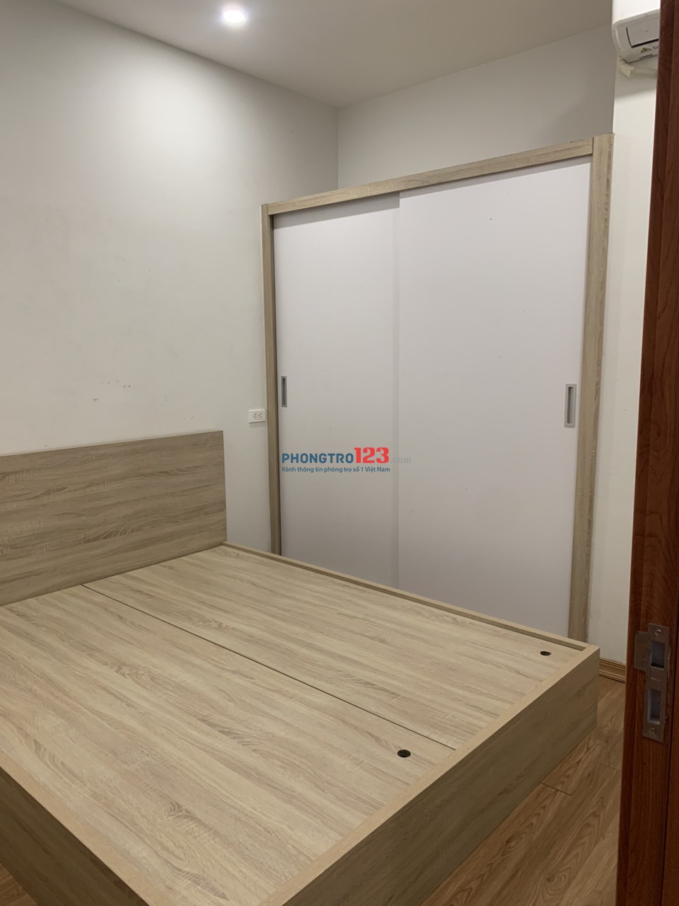 Phòng trọ 40m2 khép kín Xuân Thủy, Cầu Giấy, Hà Nội