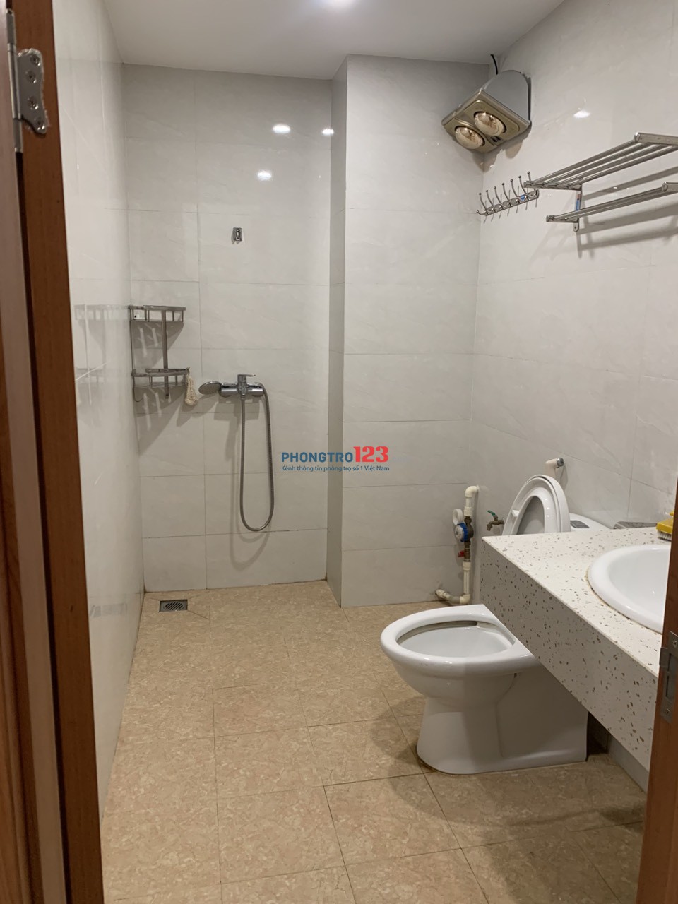 Phòng trọ 40m2 khép kín Xuân Thủy, Cầu Giấy, Hà Nội