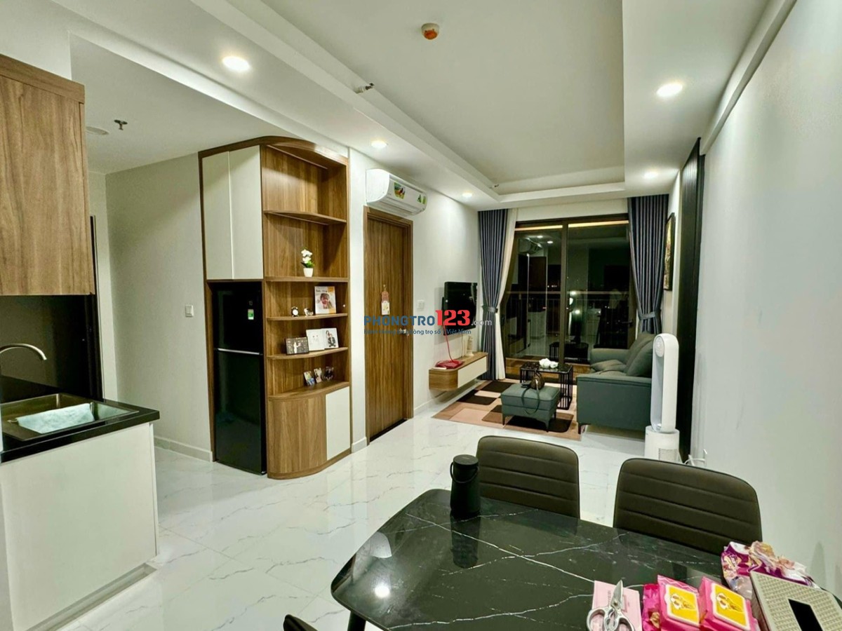 Chung cư Nguyễn Phúc Nguyên, P10, Q3 2pn, 1wc, 90m2 15tr