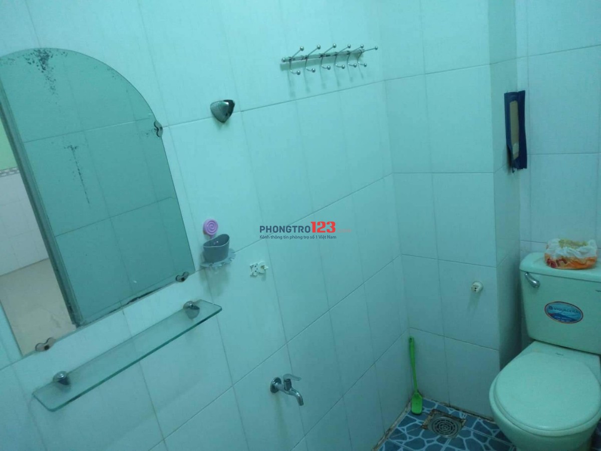 PHÒNG TRỌ 20M2 CHO NỮ THUÊ, QUẬN 3, TOILET RIÊNG