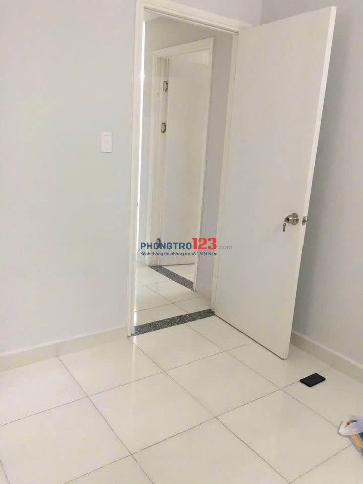 CHCC Miếu Nổi, Vũ Huy Tấn, Bình Thạnh, DT 50m2 - 8tr