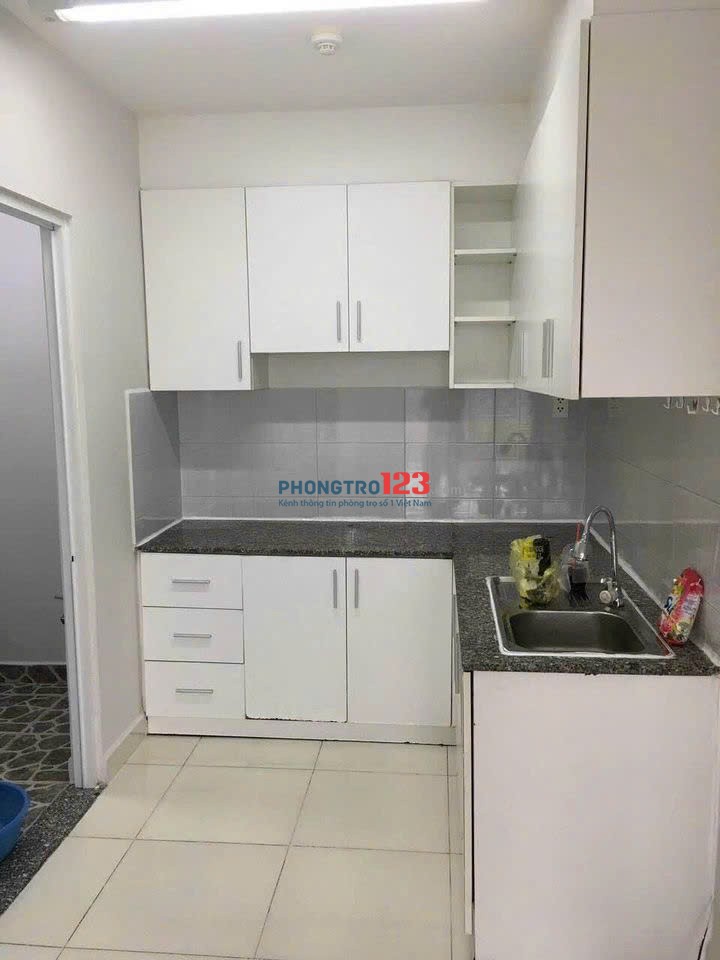 CHCC Miếu Nổi, Vũ Huy Tấn, Bình Thạnh, DT 50m2 - 8tr