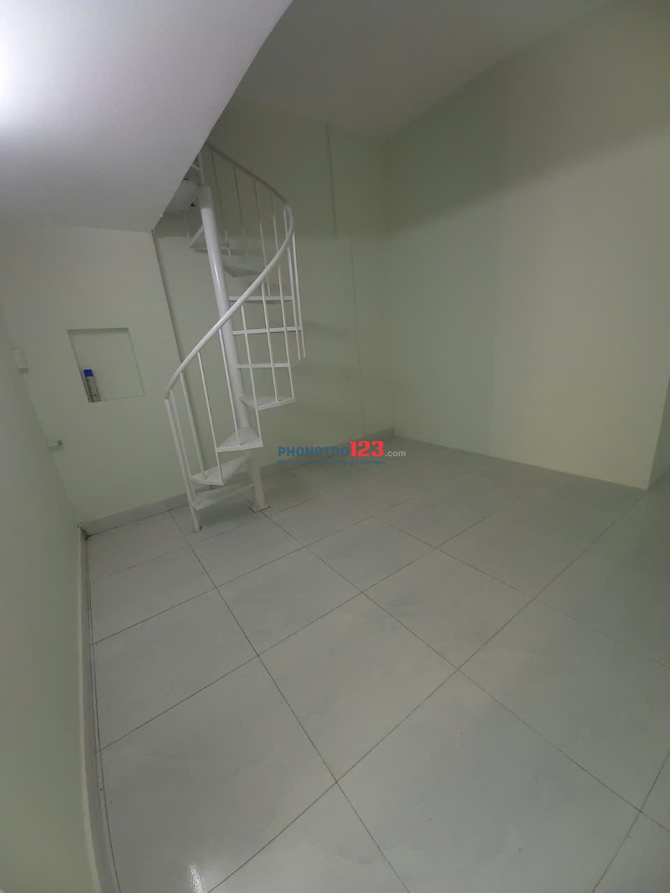 Cho thuê chung cư Thị Nghè XVNT, Bình Thạnh, 50m2, có gác lửng, 8tr