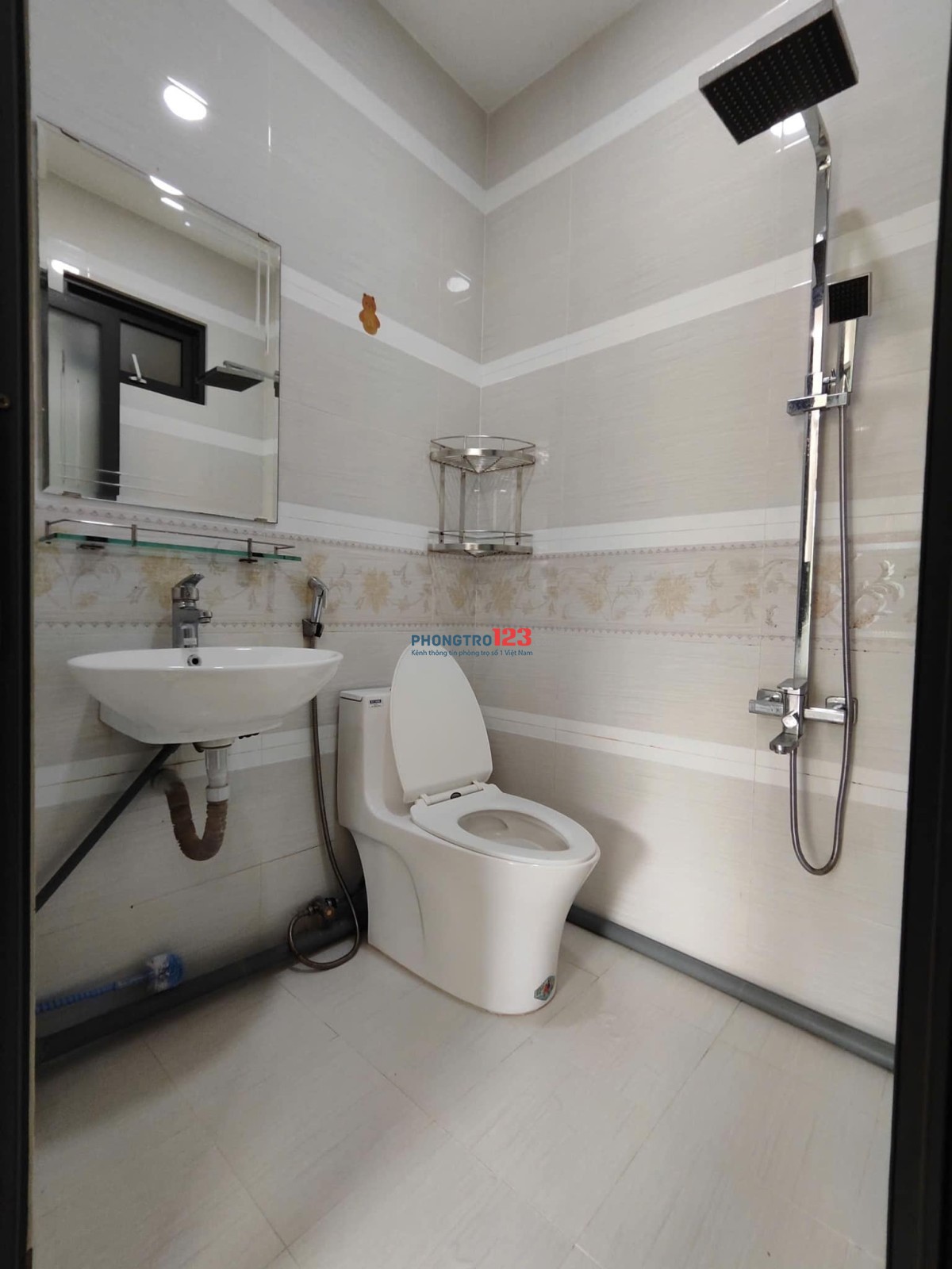 Phòng Studio 30m2 - FULL Nội Thất - Ban Công tại Nơ Trang Long