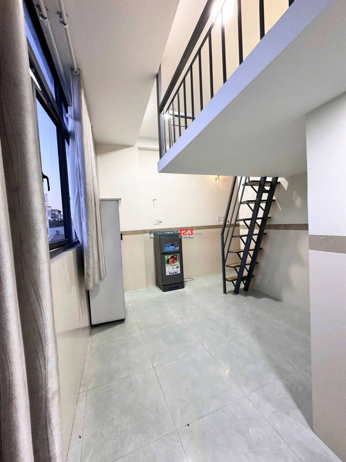 Căn hộ duplex full nội thất cửa sổ lớn - Nơ Trang Long, quận Bình Thạnh