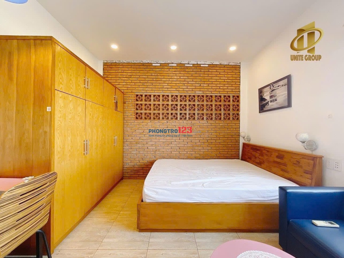 Căn hộ 1PN sofa Full nội thất cửa sổ to đón nắng ở Trần Xuân Soạn Q7 gần LotteMart UFM TDTU niie NTT
