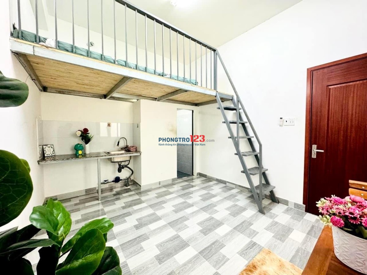 Phòng Trọ Giá Rẻ Sẵn Máy Lạnh Ngay Cầu Vượt Hoàng Hoa Thám