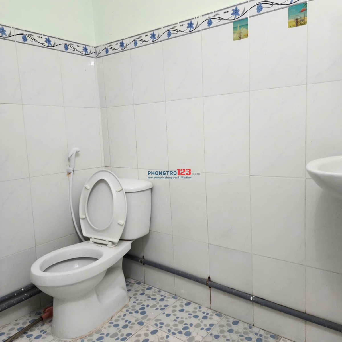 Chung cư Miếu Nổi tọa lạc tại P3, quận Bình Thạnh - có 1p ngủ, 1 gác lửng