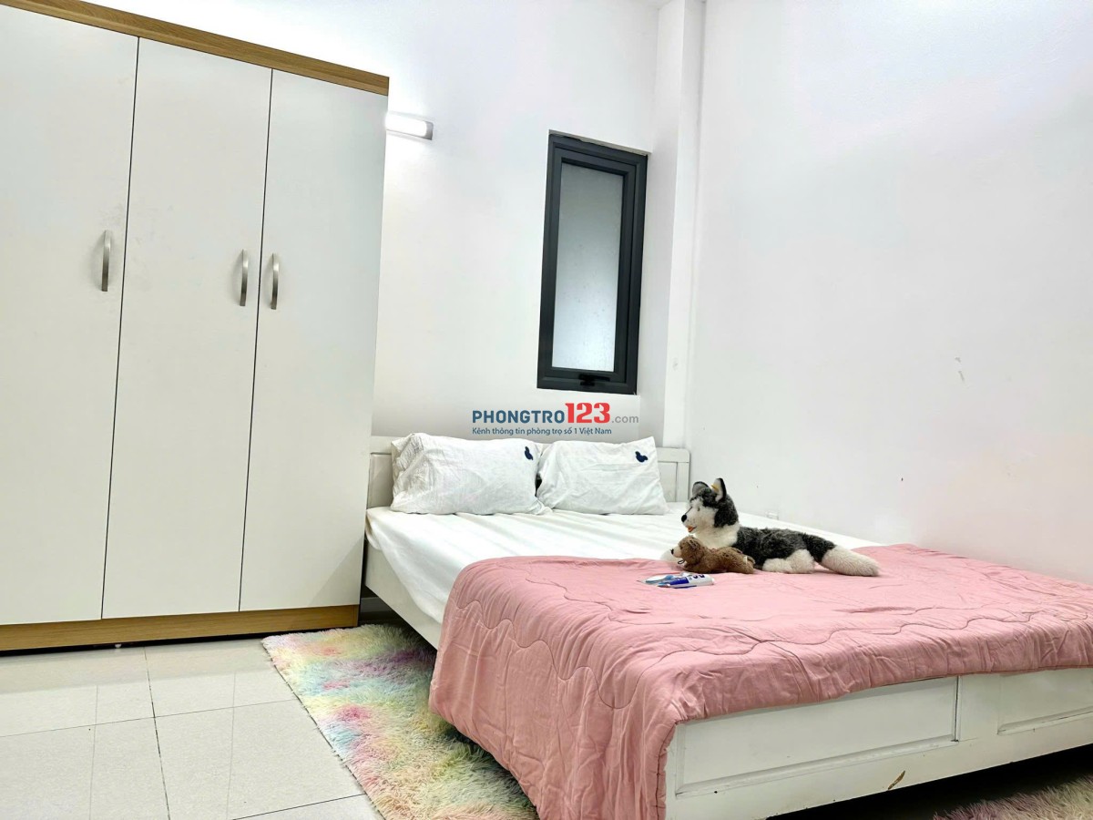 [DUPLEX 4tr5] Cửa sổ hành lang - Rộng,đẹp