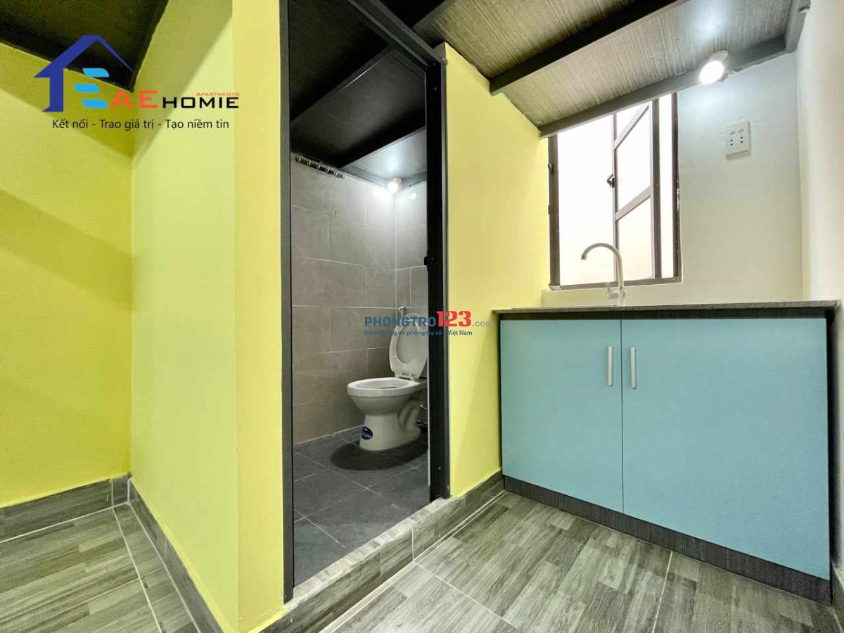 Phòng ngay Dương Quảng Hàm > 20m2, Có cửa sổ, nội thất, giá chỉ 3.5 triệu