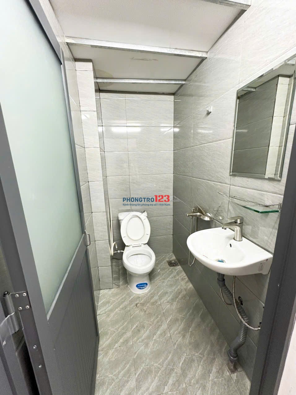 Sleepbox mới khai trương cách Cao đẳng kinh tế đối ngoại 600m , Phước Bình , giá từ 1tr5