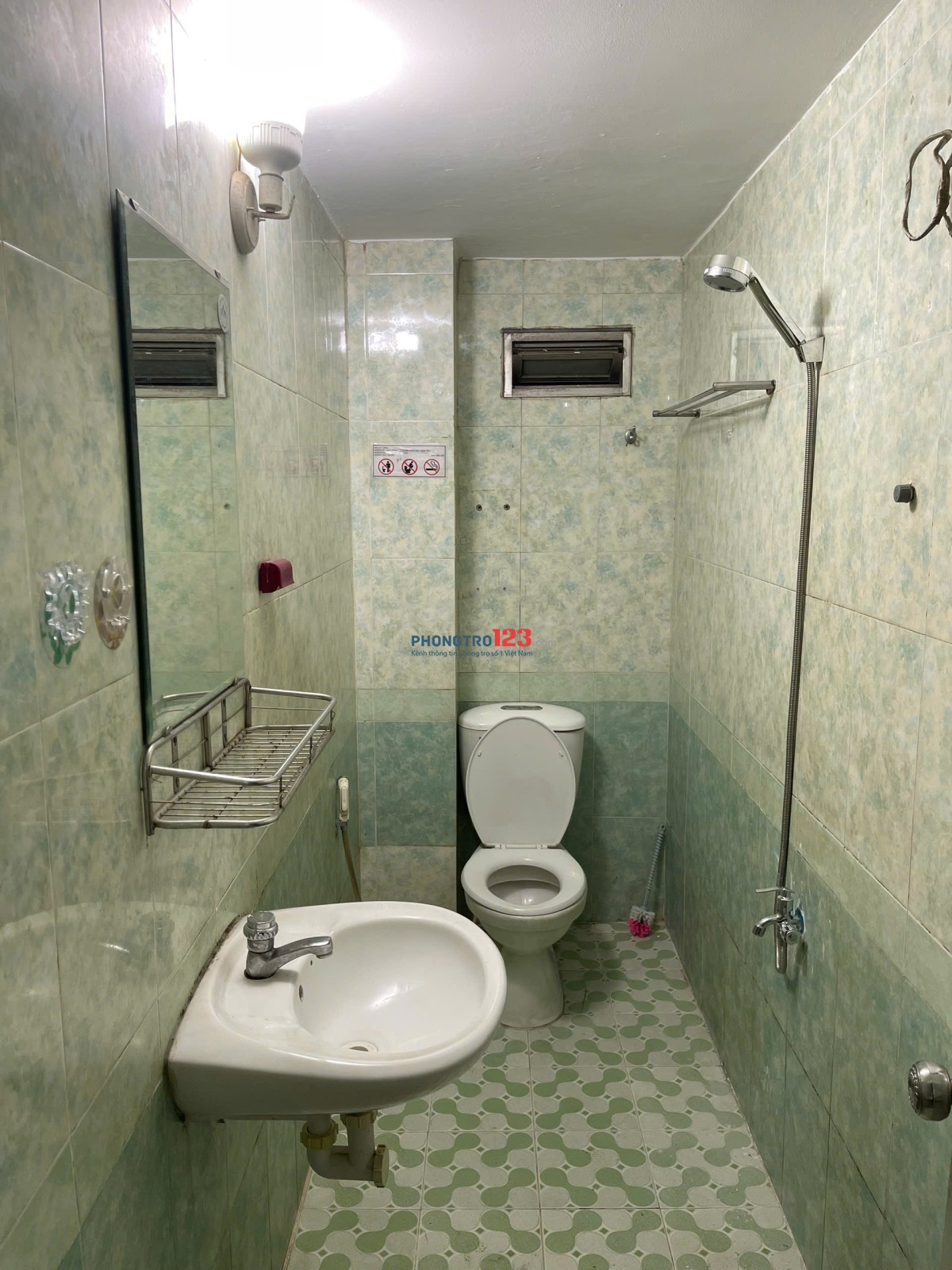Ký Túc Xá Nam Điện Biên Phủ gần hàng xanh, Giá chỉ 1tr7 bao trọn gói