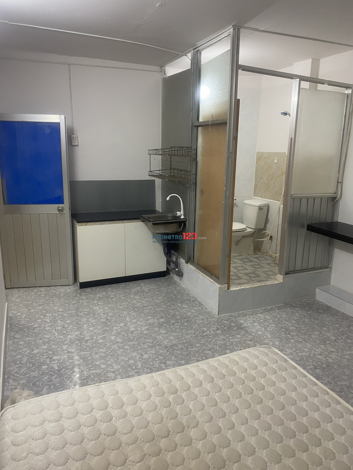 Cho thuê phòng trọ full nội thất giá rẻ đường Hồng Lạc gần trường ĐH Văn Hiến, chợ Tân Bình