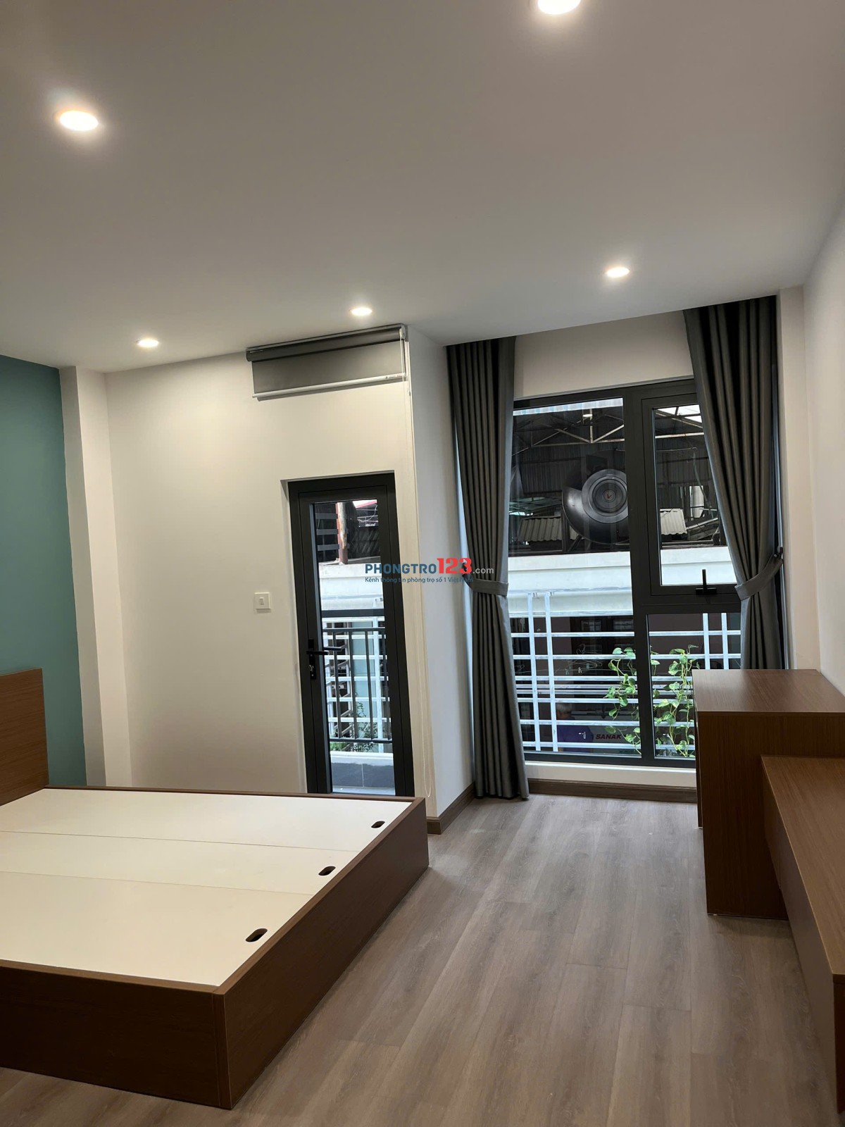 Mã 201 - Ngõ 148 Trần Duy Hưng - tòa nhà mới tinh - mặt đường to
