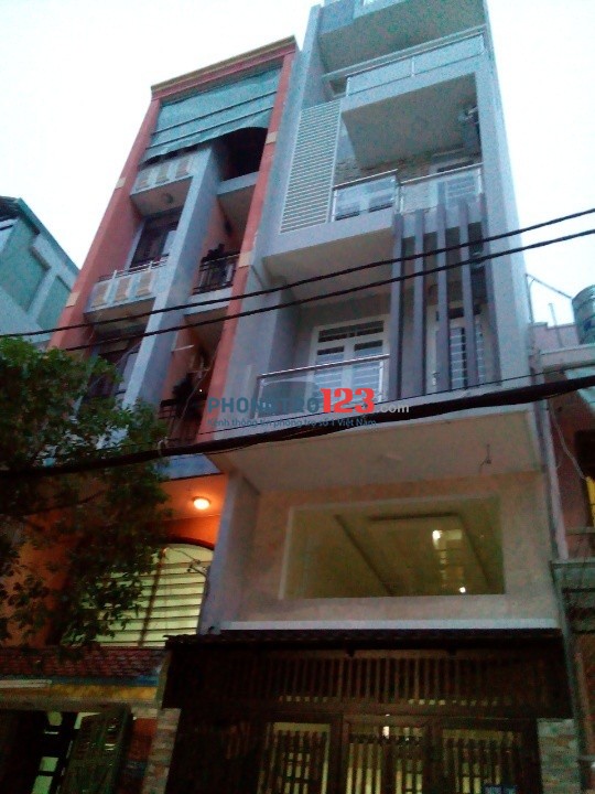 Phòng Studio 28 m2, bancol thoáng mát,. giờ tự do. 4tr/th Q Tân bình.