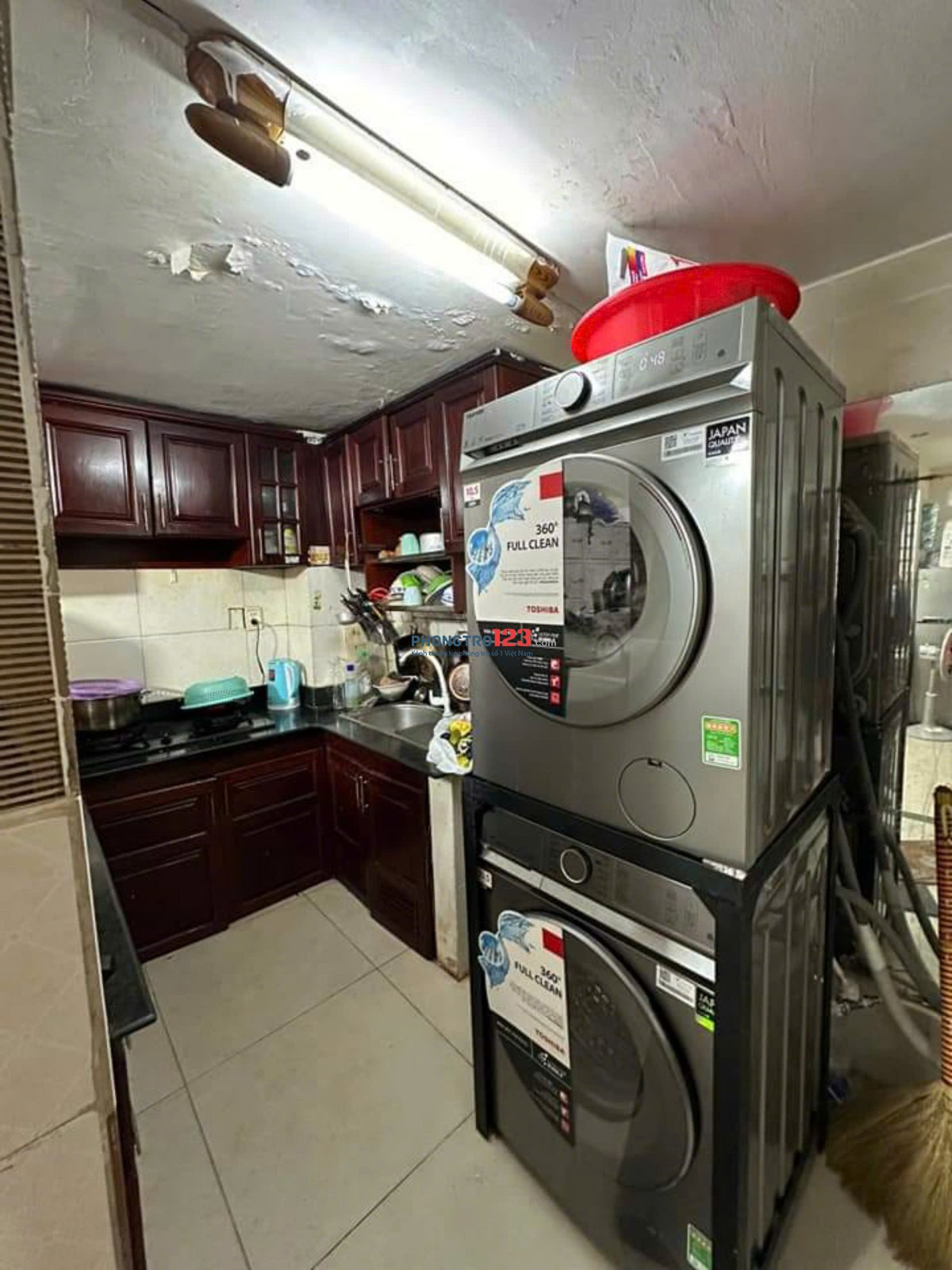 Ký Túc Xá Ngay Khu Ăn Uống Phan Xích Long Phòng chỉ 4 ng, giá 1tr8