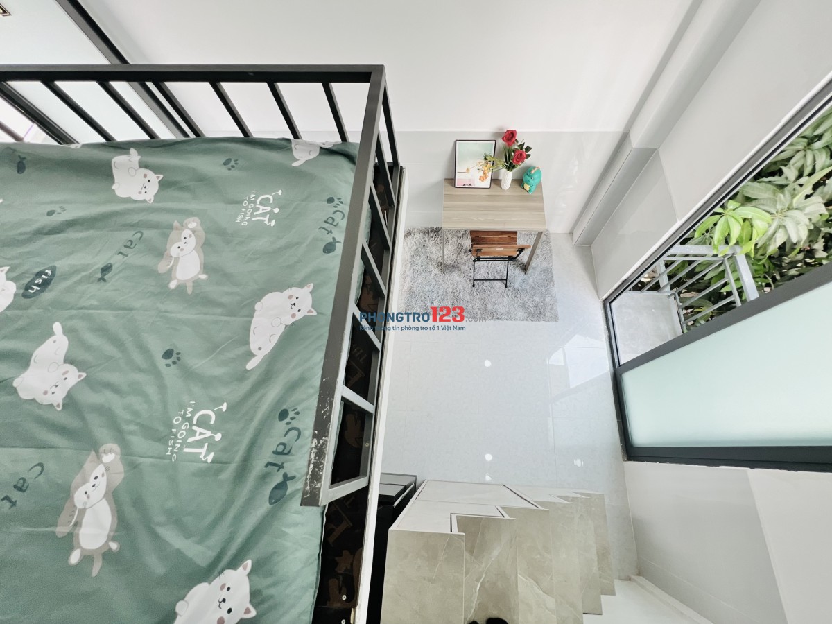 Khai Trương Phòng Có Gác - Bancol Full Nội Thất cách ĐH VĂN HIẾN 5P - NGAY ĐẦM SEN