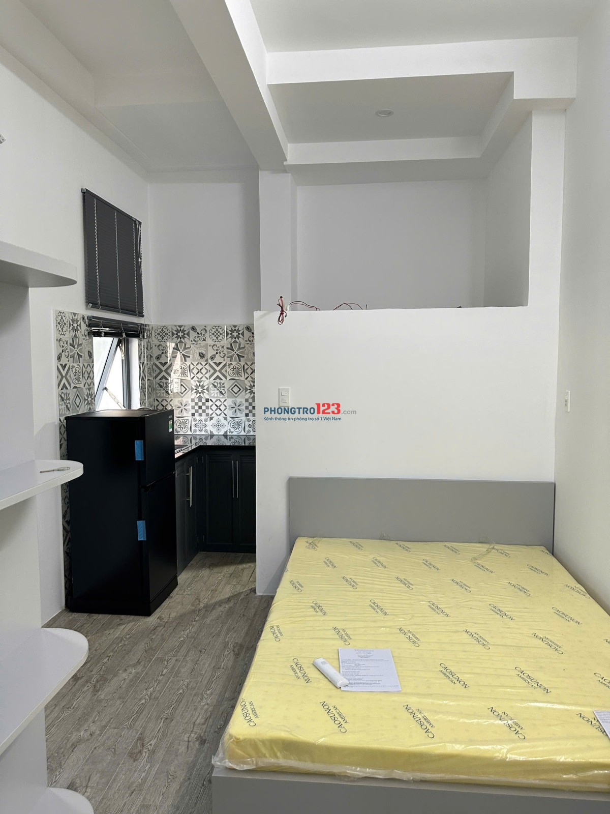 Mình pass phòng hợp đồng đến Tháng 5 năm sau (chính chủ )