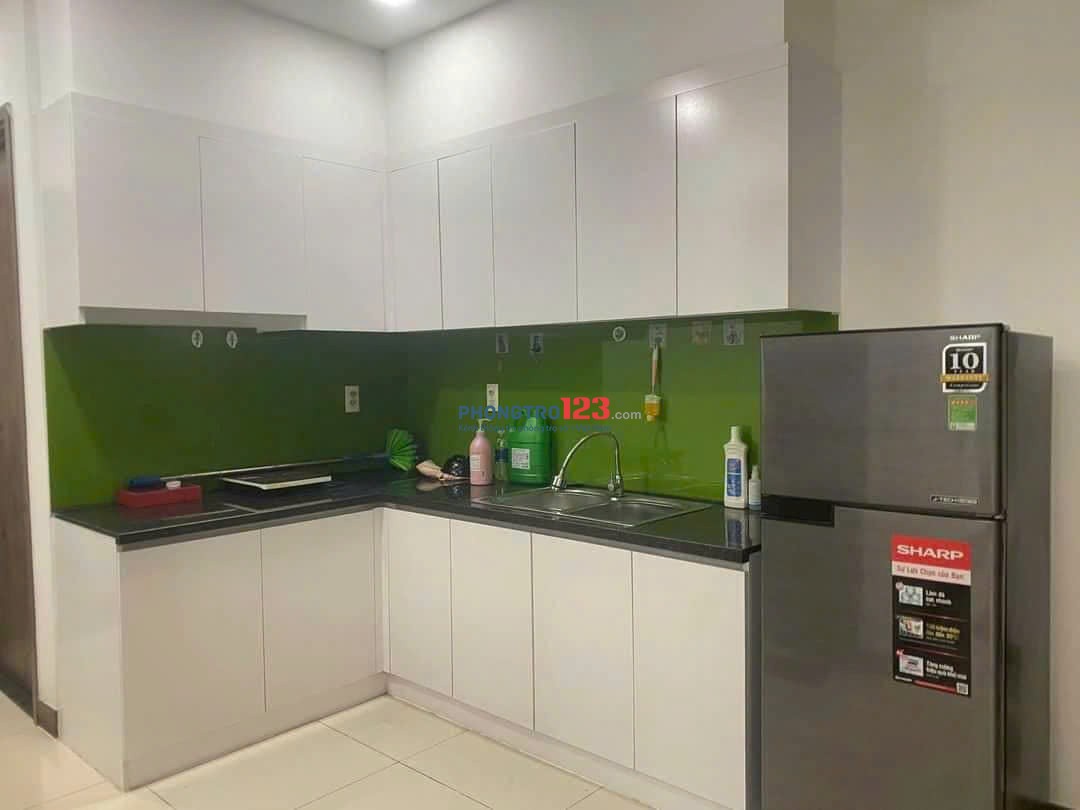 Chung cư Nguyễn Phúc Nguyên, quận 10, QUận 3, gần rạch Bùng Binh đi vô