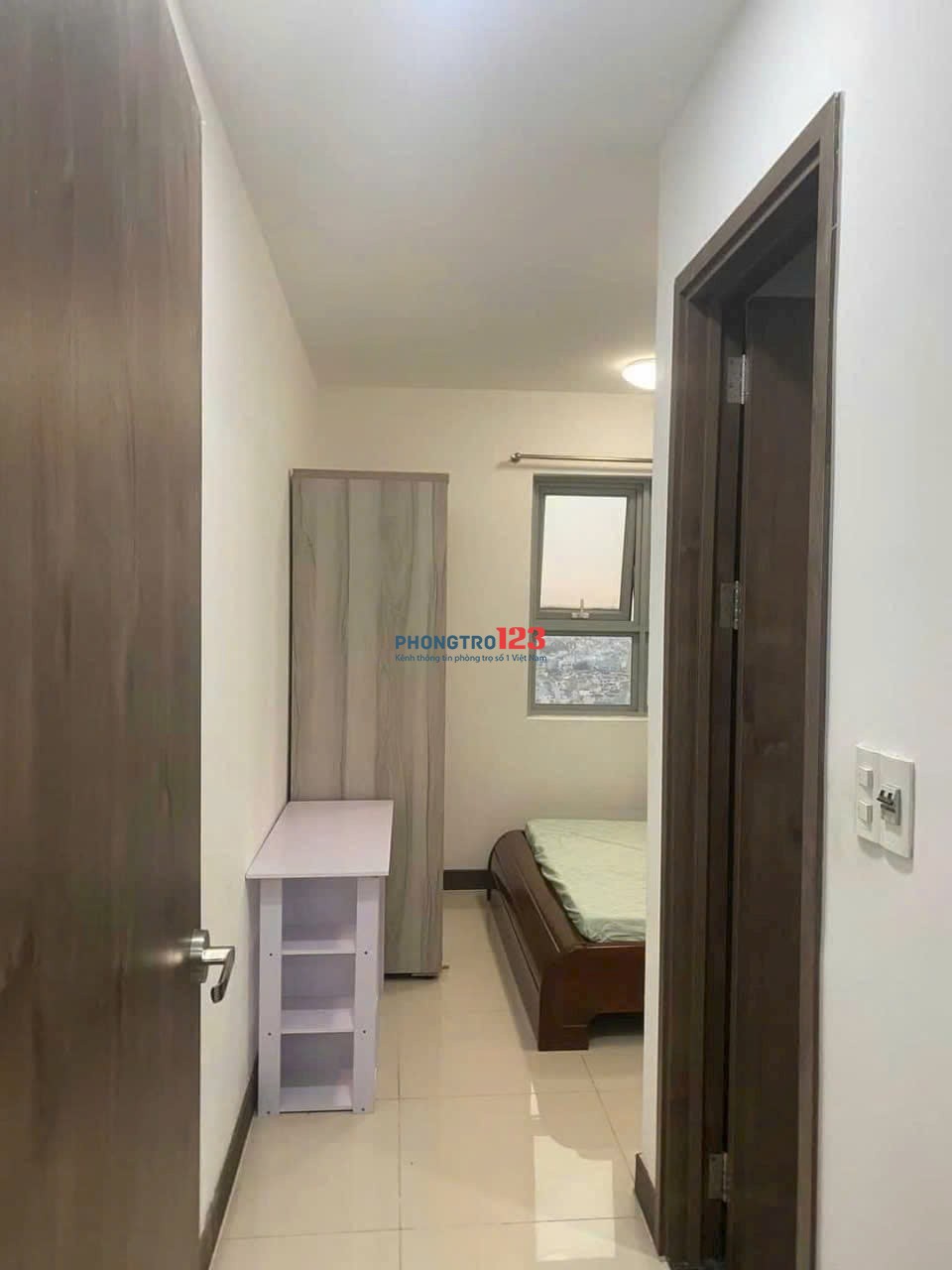 Chung cư Nguyễn Phúc Nguyên, quận 10, QUận 3, gần rạch Bùng Binh đi vô