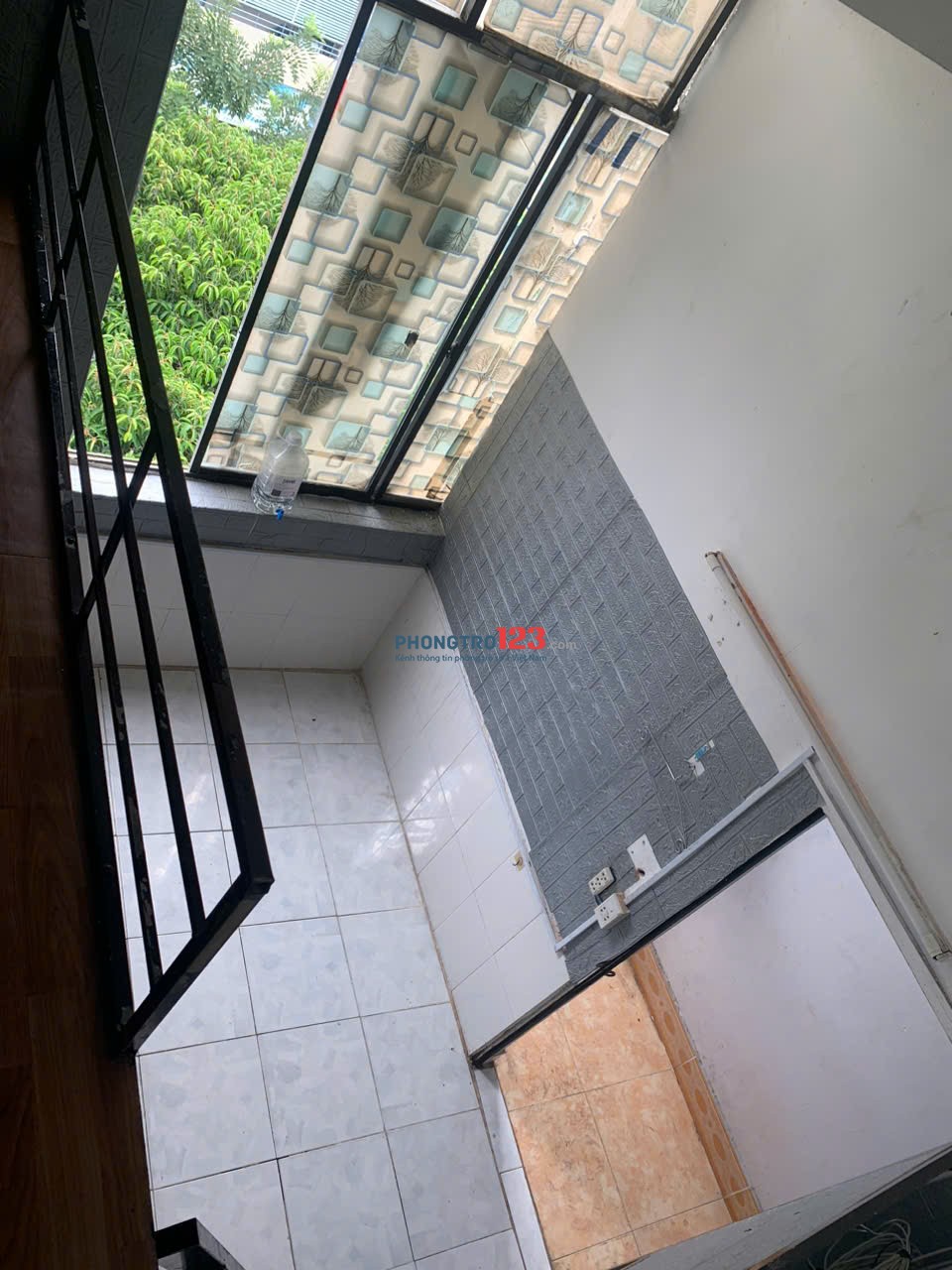 CHO THUÊ PHÒNG TRỌ TRỆT GIÁ RẺ 362 TÂN SƠN NHÌ TÂN PHÚ. A Phú: 0961417489