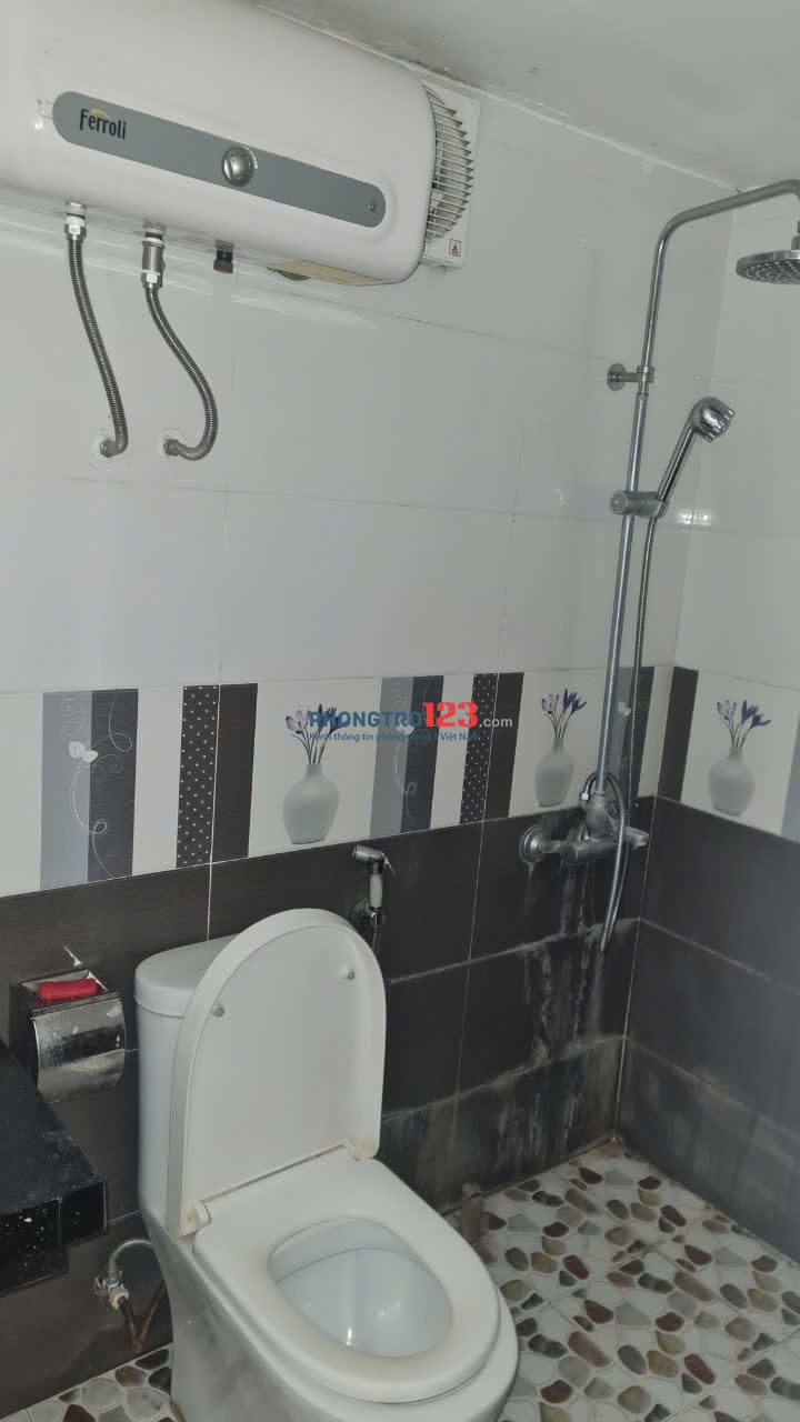Cho thuê căn hộ kđt pháp vân, nội thất đủ